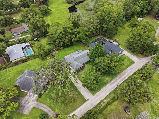 386 LAKE CHARLES ROAD, Deland, FL 32724