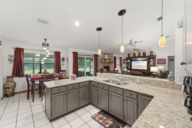 386 LAKE CHARLES ROAD, Deland, FL 32724