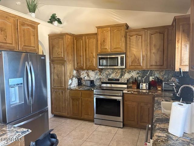 20624 Lasky Street, California City, CA 93505