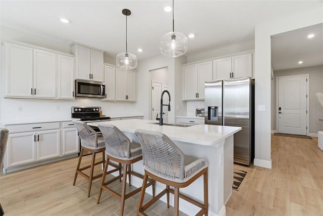 13530 PALMERA VISTA DRIVE, Riverview, FL 33579