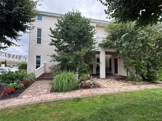 31 Anchor Street U, Freeport, NY 11520
