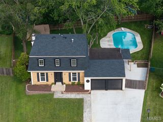 1338 Blue Ridge Dr, St Peters, MO 63376