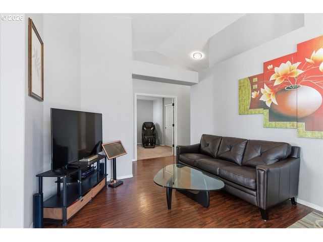 465 Sw SUTHERLAND Way, Beaverton, OR 97006