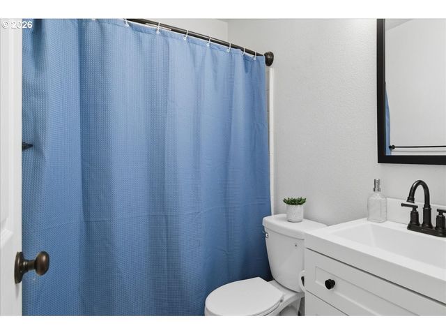 465 Sw SUTHERLAND Way, Beaverton, OR 97006