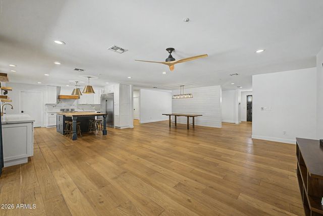 8543 E SAN MARCOS Drive, Scottsdale, AZ 85258