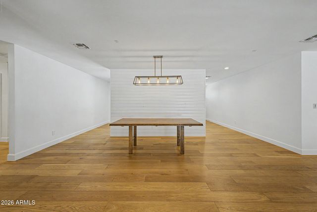 8543 E SAN MARCOS Drive, Scottsdale, AZ 85258