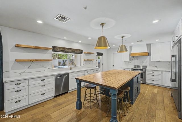 8543 E SAN MARCOS Drive, Scottsdale, AZ 85258