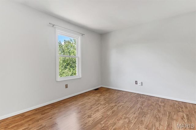 4320 Grand Marnier Drive, St Louis, MO 63129