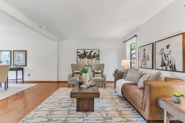 4320 Grand Marnier Drive, St Louis, MO 63129