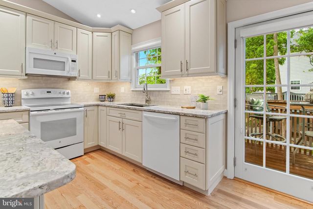 2332 GOLDEN CHAPEL RD, Odenton, MD 21113