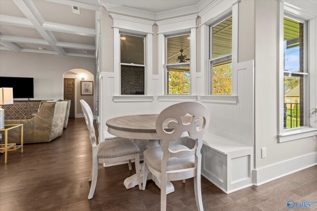 21 Scenic Loop Road, Huntsville, AL 35803