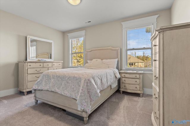 21 Scenic Loop Road, Huntsville, AL 35803