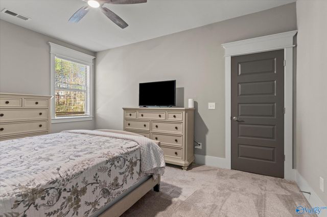 21 Scenic Loop Road, Huntsville, AL 35803