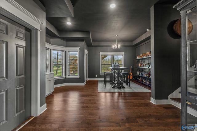 21 Scenic Loop Road, Huntsville, AL 35803