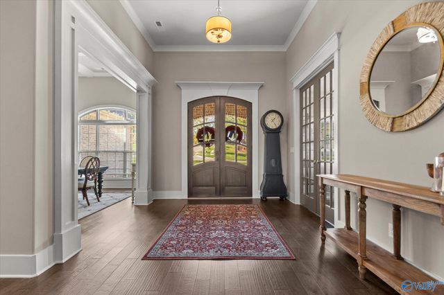 21 Scenic Loop Road, Huntsville, AL 35803