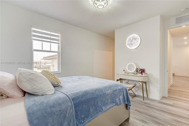 4367 SW 123 ln, Davie, FL 33330