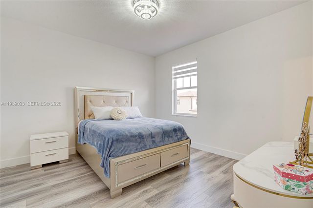 4367 SW 123 ln, Davie, FL 33330