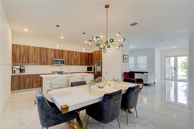 4367 SW 123 ln, Davie, FL 33330