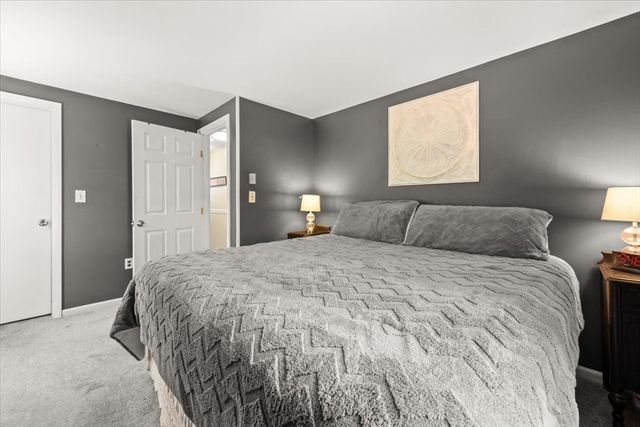 20 Ascension St, Blackstone, MA 01504