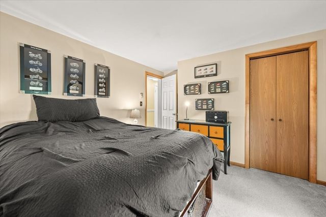20 Ascension St, Blackstone, MA 01504