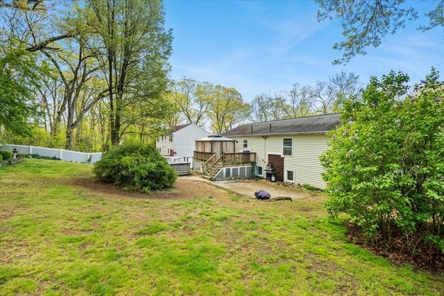 20 Ascension St, Blackstone, MA 01504