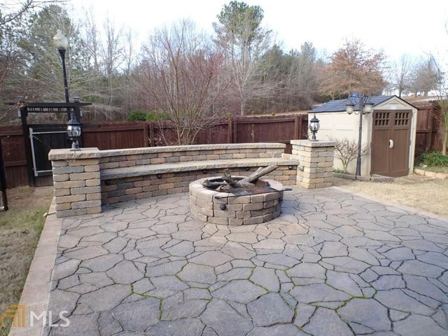 155 Seabreeze Court, Newnan, GA 30265