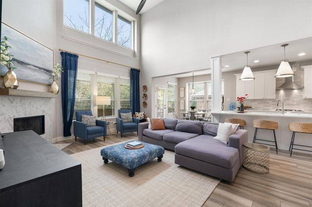 144 Copper Lake LN, Georgetown, TX 78628