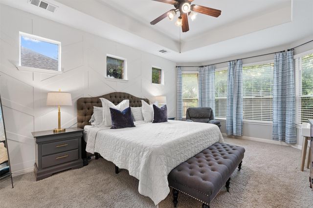 144 Copper Lake LN, Georgetown, TX 78628