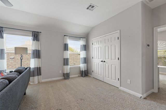 144 Copper Lake LN, Georgetown, TX 78628