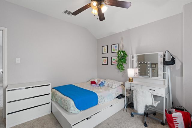 144 Copper Lake LN, Georgetown, TX 78628