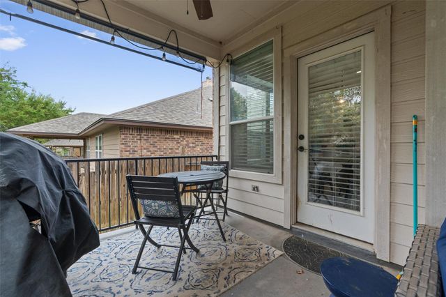 144 Copper Lake LN, Georgetown, TX 78628