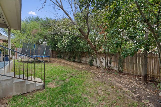 144 Copper Lake LN, Georgetown, TX 78628