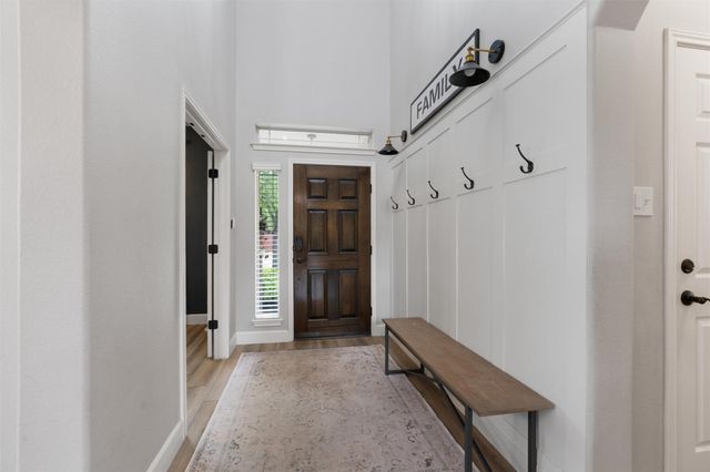 144 Copper Lake LN, Georgetown, TX 78628