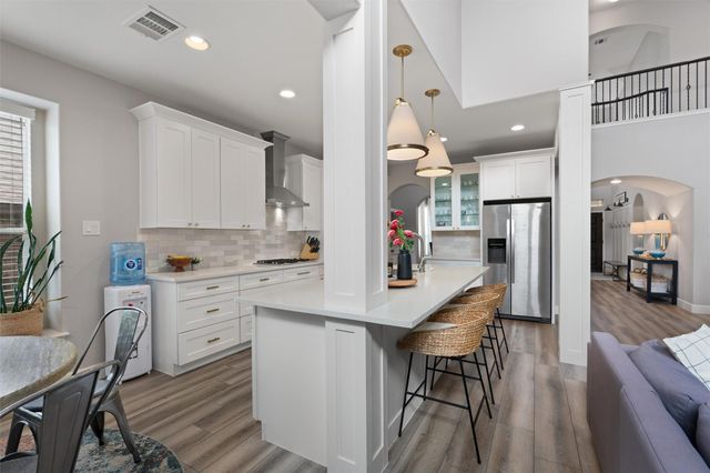 144 Copper Lake LN, Georgetown, TX 78628