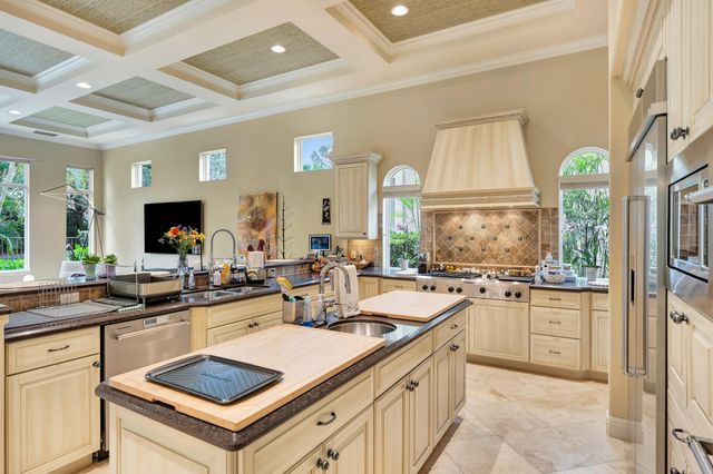 11316 Caladium Lane, Palm Beach Gardens, FL 33418
