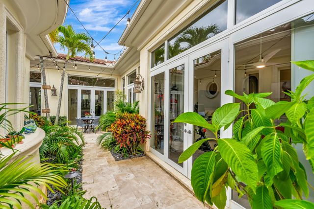 11316 Caladium Lane, Palm Beach Gardens, FL 33418