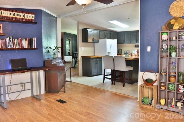 2095 Goodman Lake Road, Morganton, NC 28655