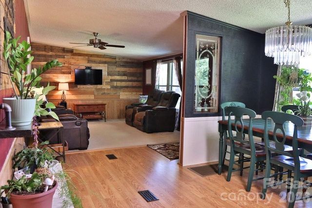 2095 Goodman Lake Road, Morganton, NC 28655