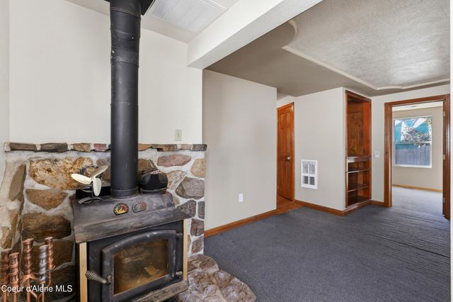 7666 W Lewis ST, Rathdrum, ID 83858