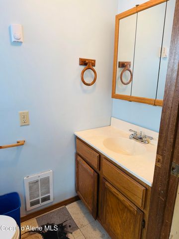 7666 W Lewis ST, Rathdrum, ID 83858