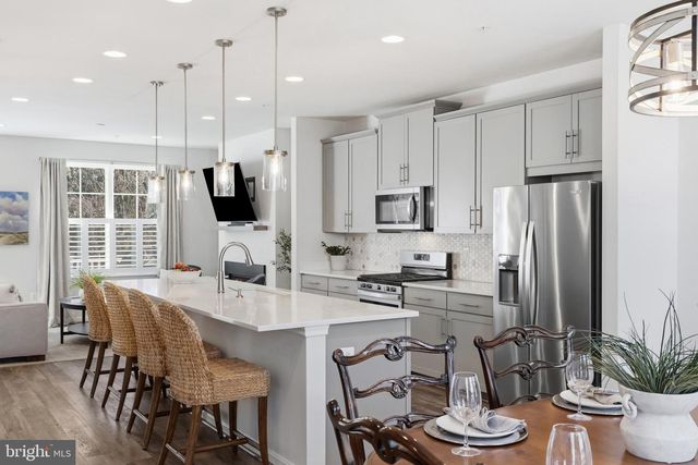 597 CROSS CHASE DR, Millersville, MD 21108