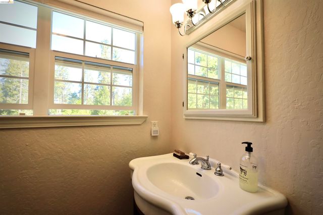 20145 Manzanita, Twain Harte, CA 95383