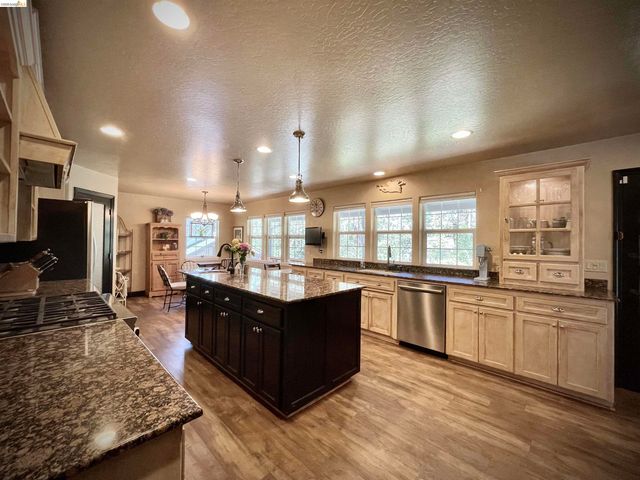 20145 Manzanita, Twain Harte, CA 95383