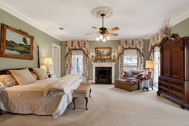 6607 Gilbert Drive, Shreveport, LA 71106