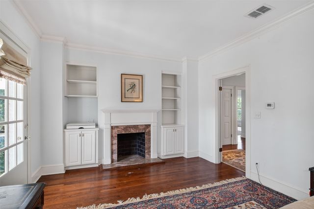 6607 Gilbert Drive, Shreveport, LA 71106