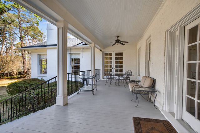 6607 Gilbert Drive, Shreveport, LA 71106