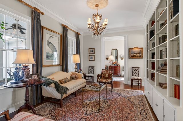 6607 Gilbert Drive, Shreveport, LA 71106