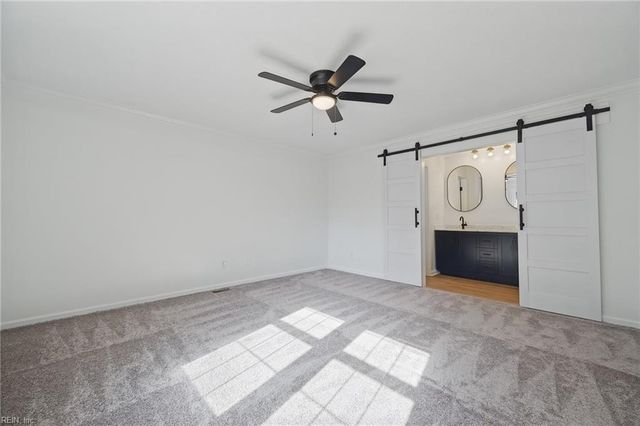 1057 Clipper DR, Hampton, VA 23669