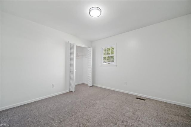 1057 Clipper DR, Hampton, VA 23669
