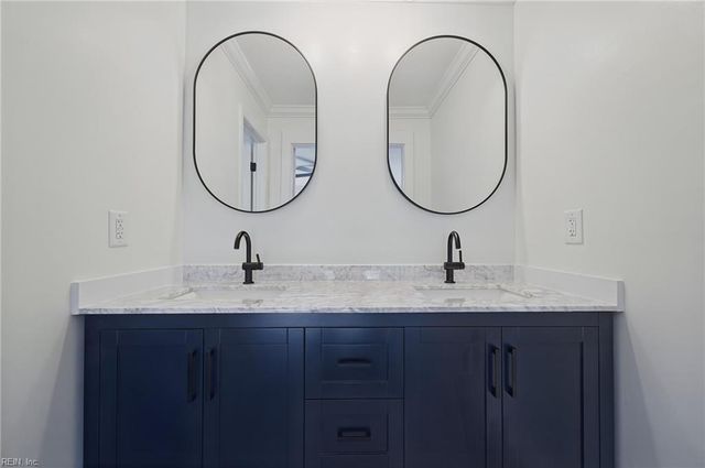 1057 Clipper DR, Hampton, VA 23669